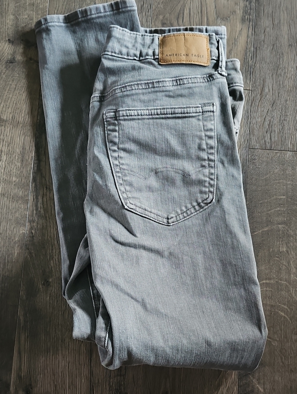 American Eagle Outfitters Jeans Men’s Gray Slim Straight Size 28 X 32 Airflex